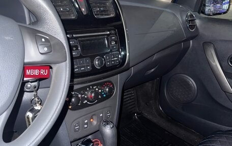 Renault Logan II, 2015 год, 950 000 рублей, 19 фотография