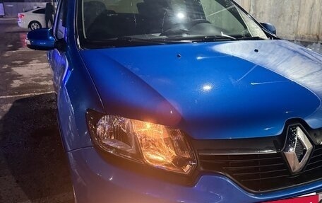 Renault Logan II, 2015 год, 950 000 рублей, 15 фотография