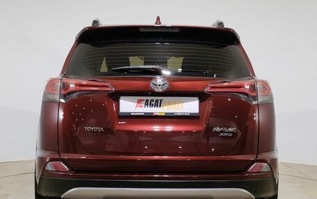 Toyota RAV4, 2017 год, 2 415 000 рублей, 6 фотография