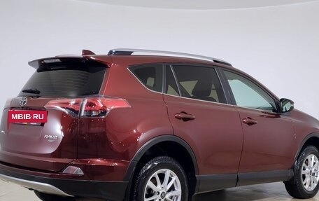 Toyota RAV4, 2017 год, 2 415 000 рублей, 5 фотография