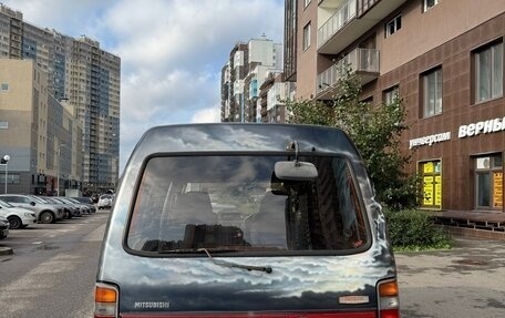 Mitsubishi Delica III, 1994 год, 400 000 рублей, 6 фотография