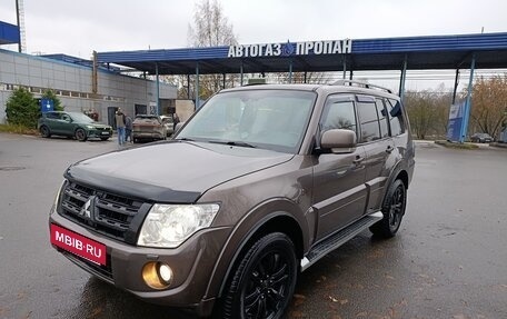 Mitsubishi Pajero IV, 2012 год, 2 050 000 рублей, 2 фотография