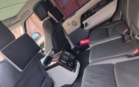 Land Rover Range Rover IV рестайлинг, 2020 год, 11 200 000 рублей, 16 фотография