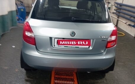 Skoda Fabia II, 2011 год, 550 000 рублей, 4 фотография