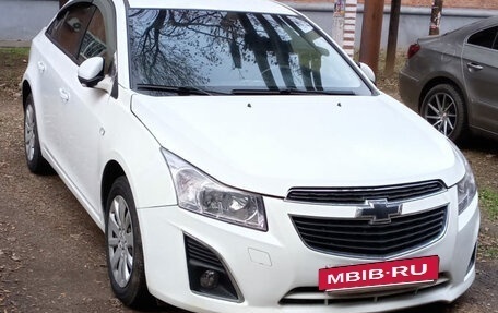 Chevrolet Cruze II, 2013 год, 920 000 рублей, 2 фотография