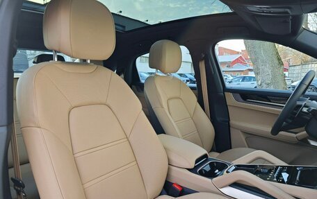 Porsche Cayenne III, 2024 год, 17 997 000 рублей, 18 фотография