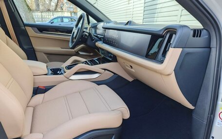 Porsche Cayenne III, 2024 год, 17 997 000 рублей, 19 фотография