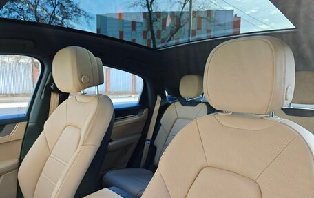 Porsche Cayenne III, 2024 год, 17 997 000 рублей, 25 фотография