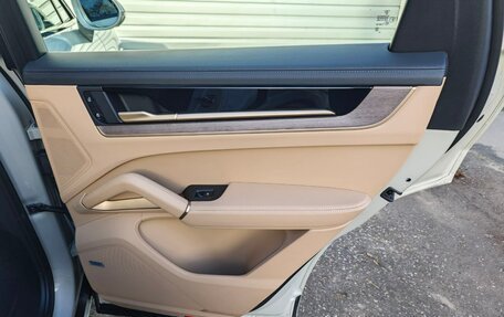 Porsche Cayenne III, 2024 год, 17 997 000 рублей, 26 фотография