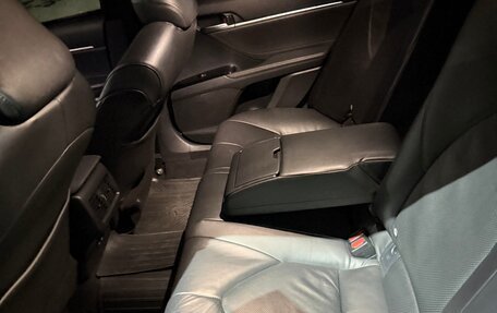 Toyota Camry, 2019 год, 3 850 000 рублей, 12 фотография