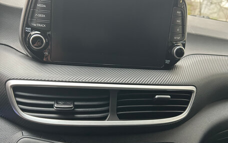 Hyundai Tucson III, 2020 год, 2 400 000 рублей, 8 фотография