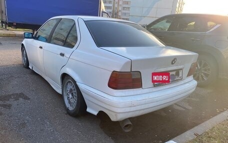 BMW 3 серия, 1991 год, 232 000 рублей, 2 фотография