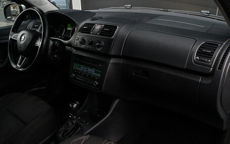 Skoda Fabia II, 2014 год, 799 000 рублей, 9 фотография