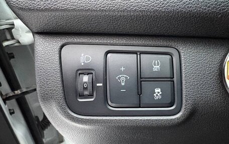 Hyundai Solaris II рестайлинг, 2020 год, 1 330 000 рублей, 21 фотография