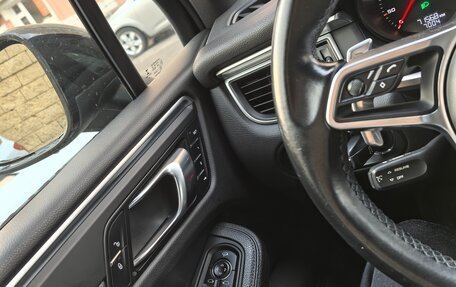 Porsche Macan I рестайлинг, 2018 год, 4 800 000 рублей, 9 фотография