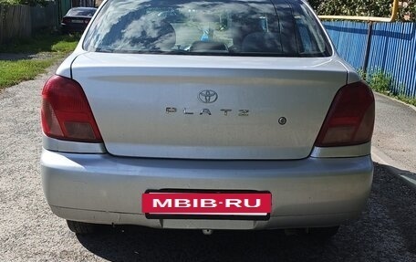 Toyota Platz, 2000 год, 300 000 рублей, 6 фотография