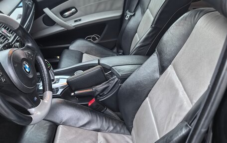 BMW 5 серия, 2008 год, 1 590 000 рублей, 6 фотография