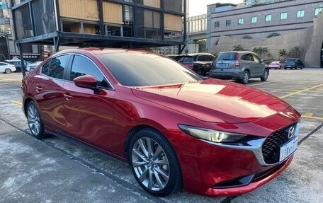 Mazda 3, 2022 год, 1 850 000 рублей, 3 фотография