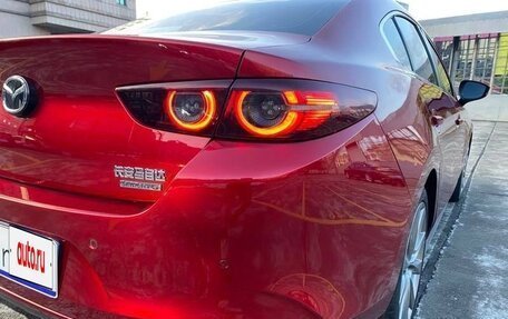 Mazda 3, 2022 год, 1 850 000 рублей, 12 фотография