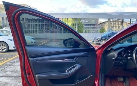 Mazda 3, 2022 год, 1 850 000 рублей, 13 фотография