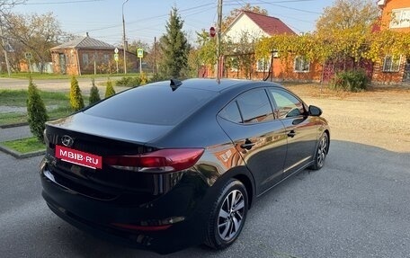 Hyundai Elantra VI рестайлинг, 2018 год, 1 450 000 рублей, 7 фотография