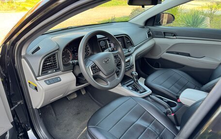 Hyundai Elantra VI рестайлинг, 2018 год, 1 450 000 рублей, 13 фотография