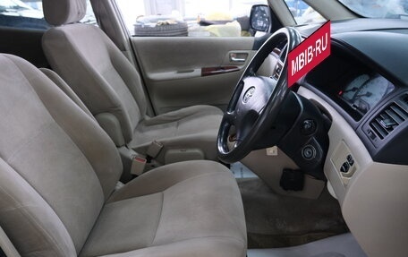 Toyota Corolla Spacio II, 2002 год, 599 000 рублей, 8 фотография