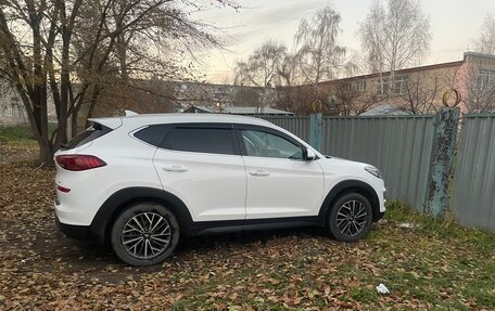 Hyundai Tucson III, 2019 год, 2 400 000 рублей, 3 фотография