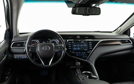 Toyota Camry, 2020 год, 2 578 097 рублей, 6 фотография