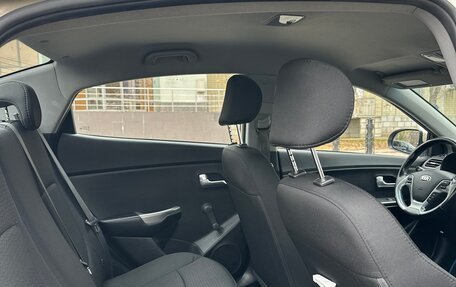 KIA Rio III рестайлинг, 2015 год, 24 фотография