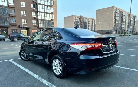 Toyota Camry, 2019 год, 2 950 000 рублей, 9 фотография