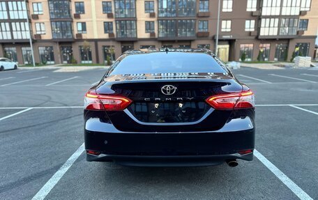 Toyota Camry, 2019 год, 2 950 000 рублей, 11 фотография