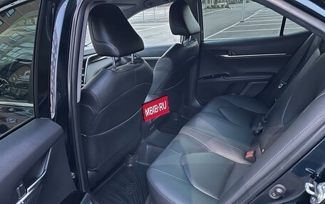 Toyota Camry, 2019 год, 2 950 000 рублей, 16 фотография