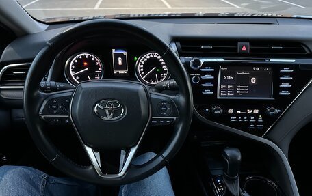 Toyota Camry, 2019 год, 2 950 000 рублей, 19 фотография