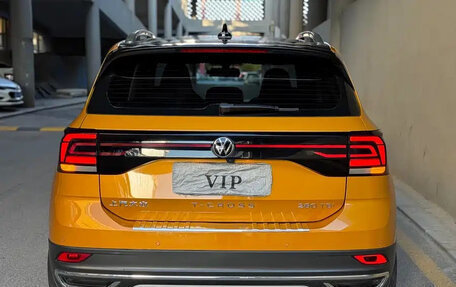 Volkswagen T-Cross I, 2021 год, 1 300 000 рублей, 5 фотография