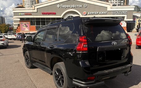 Toyota Land Cruiser Prado 150 рестайлинг 2, 2017 год, 5 100 000 рублей, 4 фотография