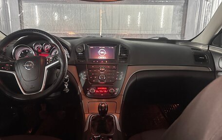 Opel Insignia II рестайлинг, 2010 год, 750 000 рублей, 10 фотография