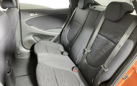 Hyundai Solaris II рестайлинг, 2015 год, 1 167 000 рублей, 12 фотография