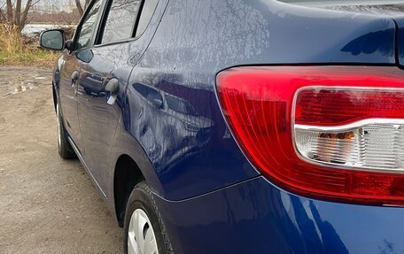 Renault Logan II, 2015 год, 650 000 рублей, 6 фотография