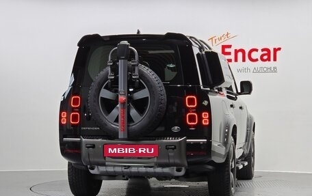 Land Rover Defender II, 2022 год, 7 360 000 рублей, 4 фотография