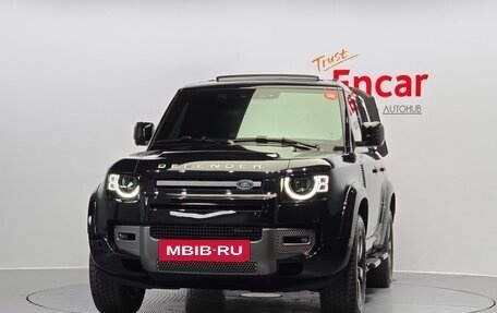 Land Rover Defender II, 2022 год, 7 360 000 рублей, 2 фотография