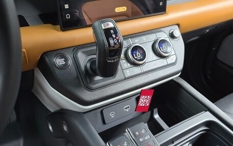 Land Rover Defender II, 2022 год, 7 360 000 рублей, 18 фотография