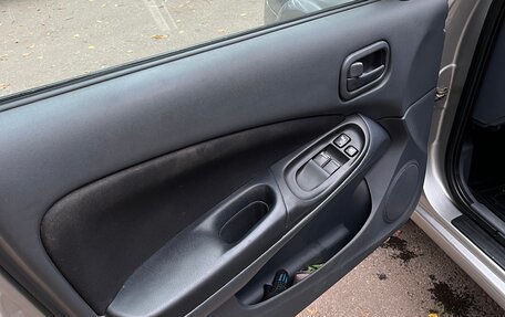 Nissan Almera, 2005 год, 275 000 рублей, 12 фотография