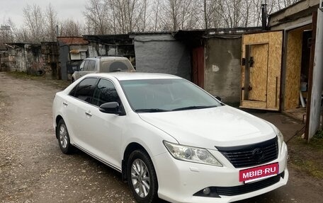 Toyota Camry, 2013 год, 1 700 000 рублей, 3 фотография