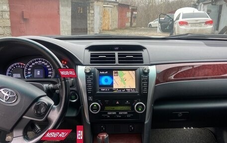 Toyota Camry, 2013 год, 1 700 000 рублей, 11 фотография