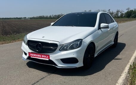 Mercedes-Benz E-Класс, 2015 год, 1 400 000 рублей, 4 фотография