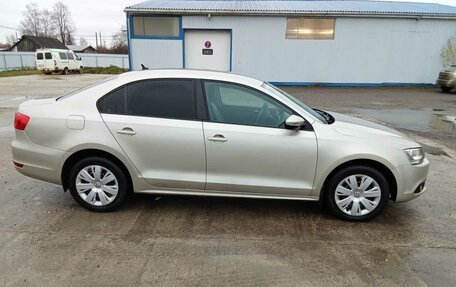 Volkswagen Jetta VI, 2012 год, 1 000 000 рублей, 3 фотография