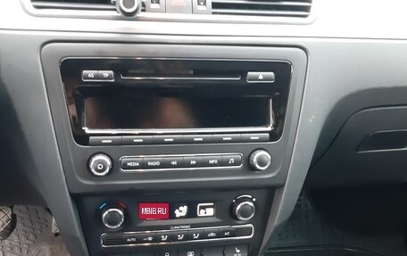 Skoda Rapid I, 2014 год, 910 000 рублей, 21 фотография