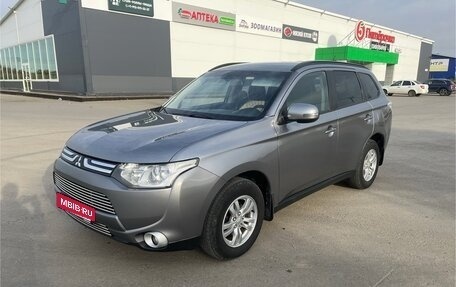 Mitsubishi Outlander III рестайлинг 3, 2012 год, 1 355 000 рублей, 1 фотография