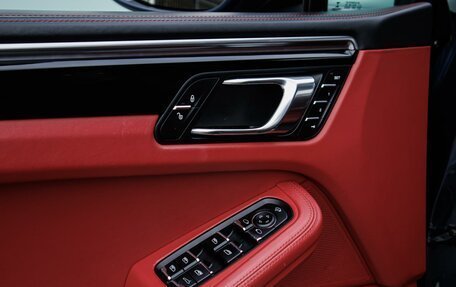 Porsche Macan I рестайлинг, 2014 год, 3 099 000 рублей, 29 фотография